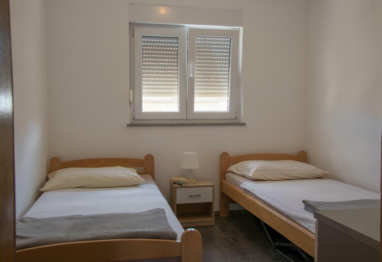 Apartman Lavanda Maslenica Esterno foto
